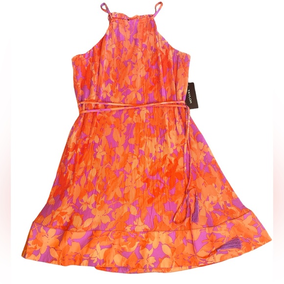 NWT Taylor Pleated Crepe Dress Size M - Picture 6 of 14